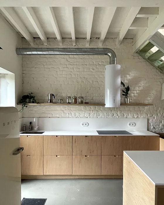 rénovation d'une cuisine équipée en bois à Liège