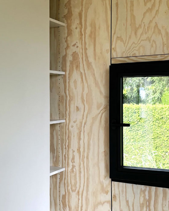 meuble sur mesure et fenêtre dans la province de Liège